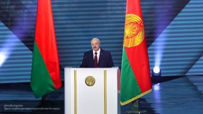 Лукашенко намерен связаться с Путиным по вопросу защиты Союзного государства