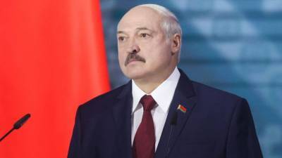 Надо связаться с Путиным: Лукашенко о протестах в Белоруссии