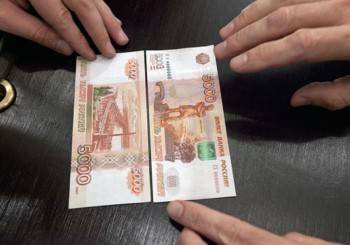 В Вологде и Череповце обнаружены две фальшивки по 5000 рублей