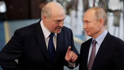 Лукашенко срочно просить Путина помочь ему обуздать "цветную революцию"