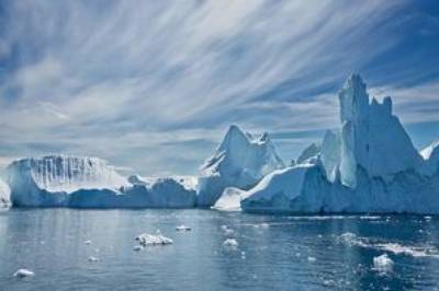 Глобальное потепление: Гренландский ледяной щит прошел точку невозврата