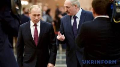 Лукашенко провел телефонный разговор с Путиным