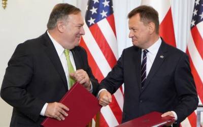 Помпео и Блащак подписали соглашение о переброске войск США в Польшу
