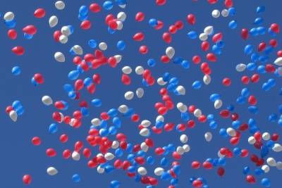 Триколор из двух тысяч шаров соберут в Железноводске