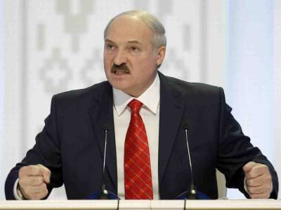 Лукашенко: «Страну никому не отдадим»