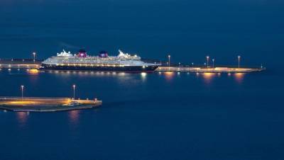 Петербургский порт сможет принимать крупные лайнеры