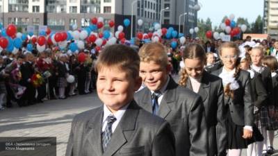 Школьные линейки в Ленобласти пройдут в традиционном формате