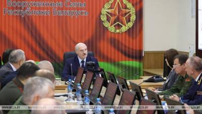 Вы у себя порядок наведите: Лукашенко отказался от международного посредничества в Беларуси