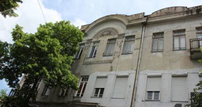 Дом с загадкой, или Таинственное творение Михаила Оганджанова в Тбилиси
