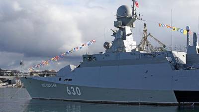 Корабль «Ингушетия» на учениях в Черном море отразил удар и контратаковал «Калибром»