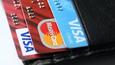 Россиянам предложат пополнение банковских карт в магазинах