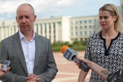 Жена белорусского оппозиционера Валерия Цепкало также приехала в Украину
