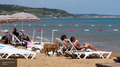 Туристка погибла во время заплыва на пляже курортного города Турции
