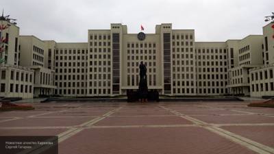 Президентский кортеж прибыл к Дому правительства в Белоруссии