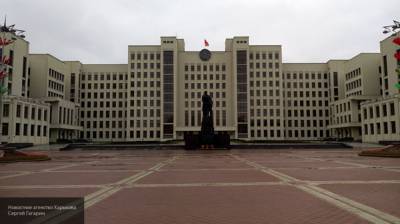 Кортеж президента Лукашенко прибыл к Дому правительства в Минске