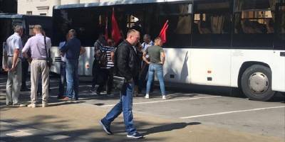 На митинг в поддержку Лукашенко автобусами свозят бюджетников – СМИ