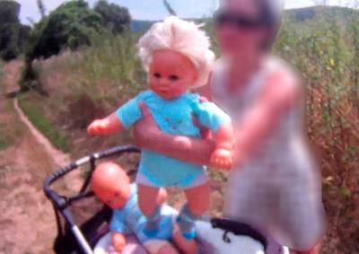 В Чехии прохожий принял куклу за младенца и натравил полицию на «нерадивую мать»
