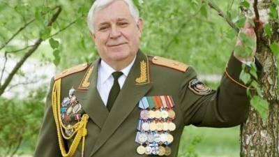 Экс-заместитель главы КГБ Беларуси призвал срочно собрать парламент