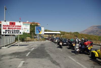 На границе Албании и Греции произошли столкновения: погиб ребенок
