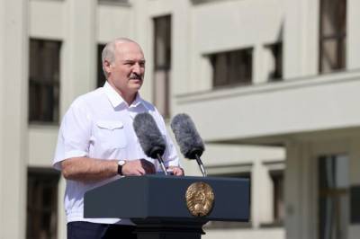 Лукашенко отверг проведение повторных президентских выборов в Белоруссии