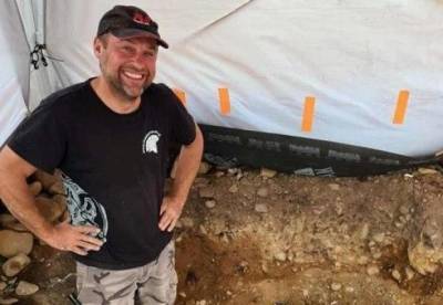 В Шотландии археолог-любитель нашел клад возрастом три тысячи лет