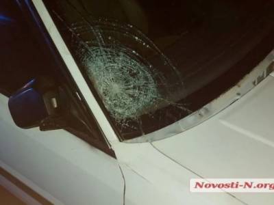 В Николаеве ночью Nissan сбил пешехода-нарушителя