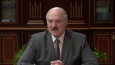 Литва обвинила Лукашенко во лжи собравшимся на митинг в его поддержку