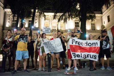В Тбилиси и Батуми проходят акции солидарности с белорусским народом