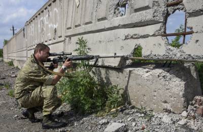 Снайпер «ЛНР» сдался украинским военным – штаб ООС