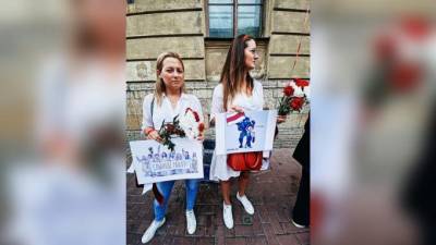 Петербуржцы снова вышли на акцию у посольства Белоруссии