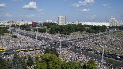 Число участников митингов в Минске подсчитал испанский архитектор
