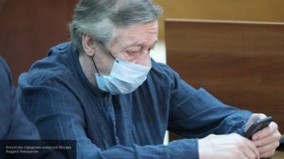 Адвокат Ефремова ответил на обвинения в симуляции инсульта