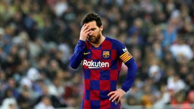Инсайдеры: Месси сообщил боссам "Барселоны" о желании уйти, клуб все отрицает