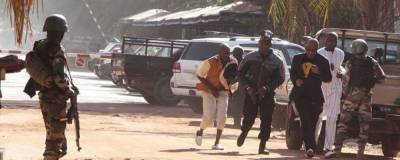 Более 20 человек стали жертвами атаки боевиков на отель в Сомали