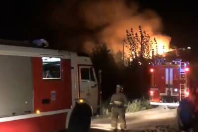 Бани продолжат работать в «Русской усадьбе» после пожара — сгорело здание с люкс-номерами