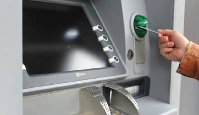 Россиянам начнут выдавать кредиты в банкоматах по биометрии
