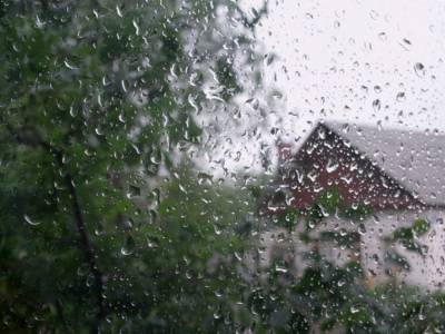 Ожидаются грозы и дожди: Сегодня на Прикарпатье и в Карпатах объявлено штормовое предупреждение