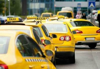 Грачи в законе. В Украине собираются переписать правила для такси. Что изменится для таксистов и пассажиров?
