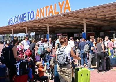 В Турции опять вводят карантинные ограничения