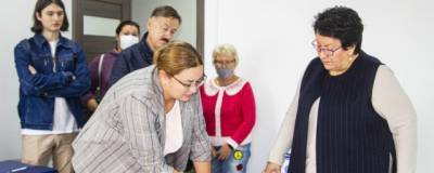 Глава Красногорска проверила ход ремонта в новом помещении клуба «Мечта»