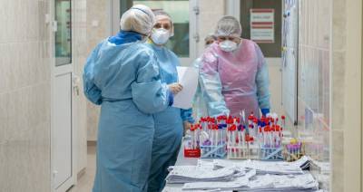 В России выявили 4 892 новых случая коронавируса