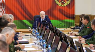 Правительство Белоруссии ушло в отставку как это предписано Конституцией после выборов президента