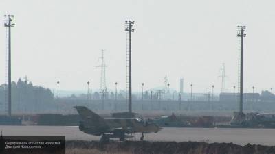 Один сирийский солдат погиб в результате авиаудара США по САР - inforeactor.ru - США - Сирия - Камышлы
