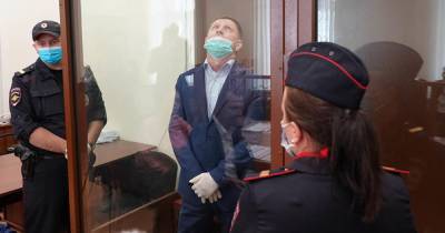 Суд арестовал два автомобиля и более 3 млн рублей у Фургала