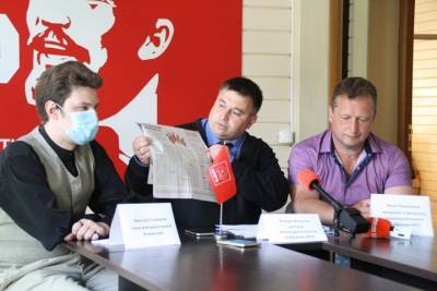Новосибирские коммунисты обвинили в провокациях «представляющихся помощниками депутата от „ЕР“» людей