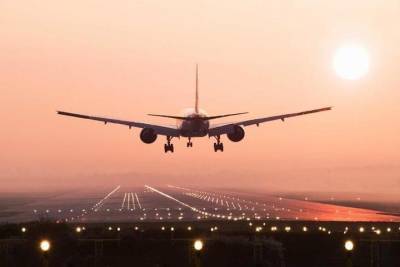 В Сочи экстренно остановили самолет из-за болезни пассажирки