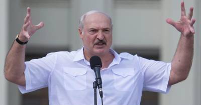 Лукашенко призвал белорусов "не губить президентов"