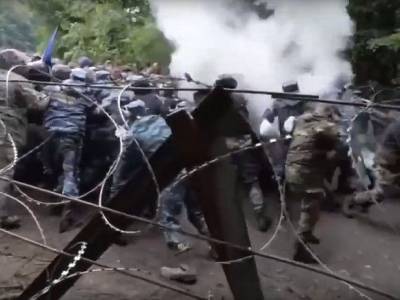 Защита Куштау: Жители Ишимбая вышли на массовый сход против главы района (видео)