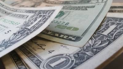 Экономист рассказал, когда доллар может перестать быть мировой валютой