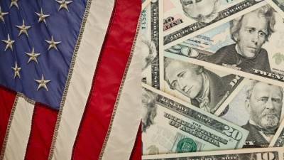 Планомерный процесс отказа от доллара отразится на США через 5-10 лет